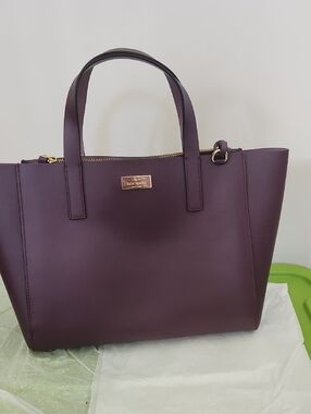 kate spade Plum Leather Structured Tote with Gold Hardware Nwt